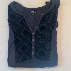 Lucky Black Long Sleeve (M)